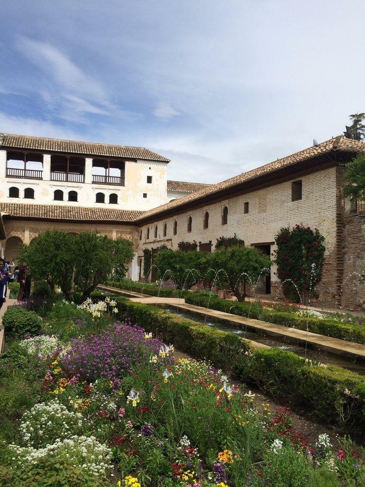 Hotel Puerta De Las Granadas