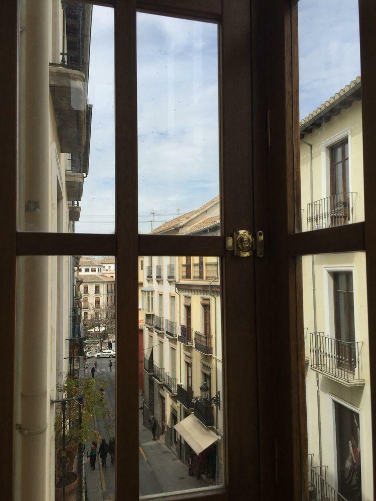 Hotel Puerta De Las Granadas