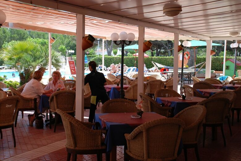 Apartamentos Maribel