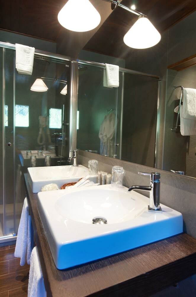 Hotel Manantial