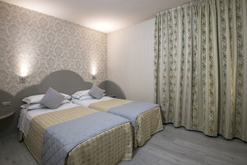 Hotel Marchi