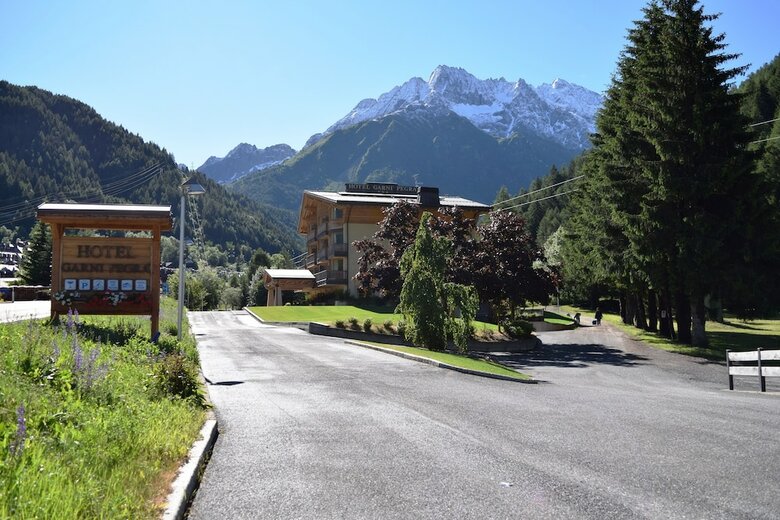 Hotel Garn� Pegr�