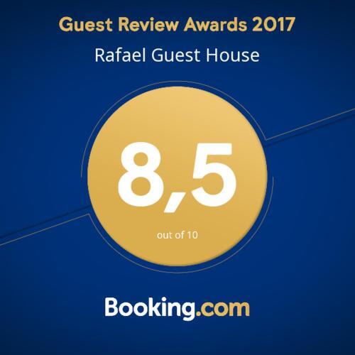 Hostal Rafael Guest House