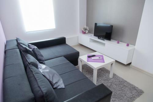 Hostal Ni? City Center Guest House