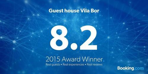 Hostal Guest House Vila Bor