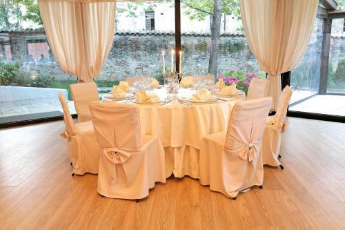 Hotel Castello Rosso