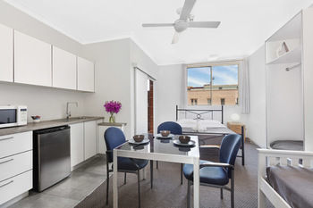 Hotel Manly Beachside Apartments
