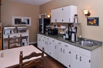 Hotel Canada Best Value Inn & Suites Charlottetown