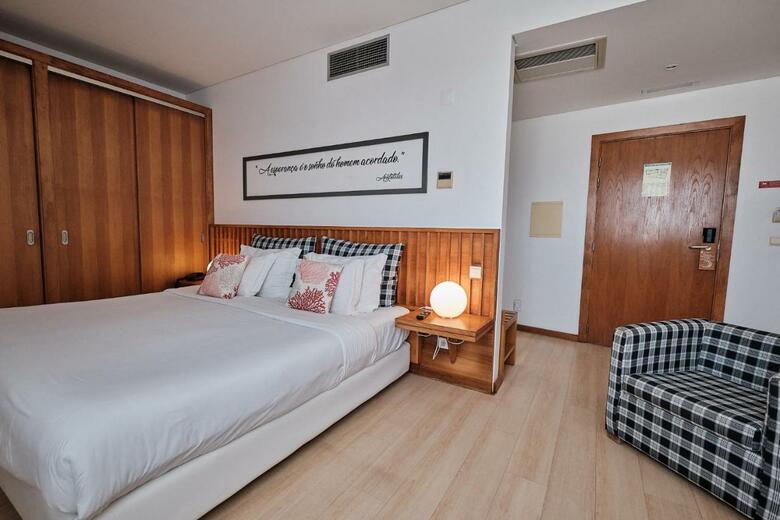 Hotel Apt. Praia Marina