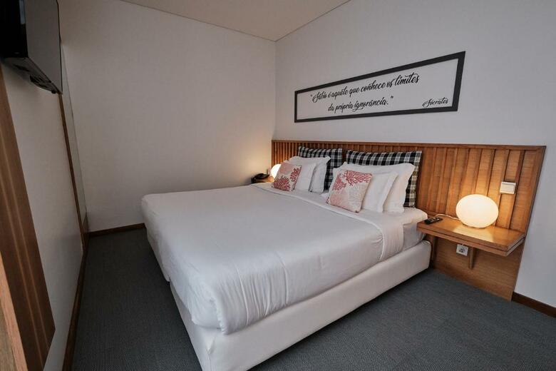 Hotel Apt. Praia Marina