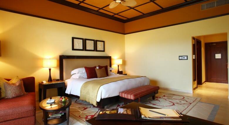 Hotel Desert Island Resort And Spa By Anantara