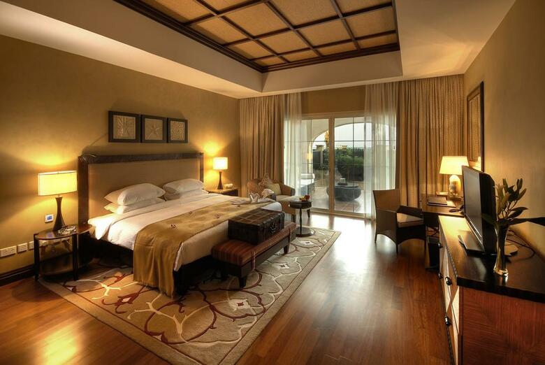 Hotel Desert Island Resort And Spa By Anantara