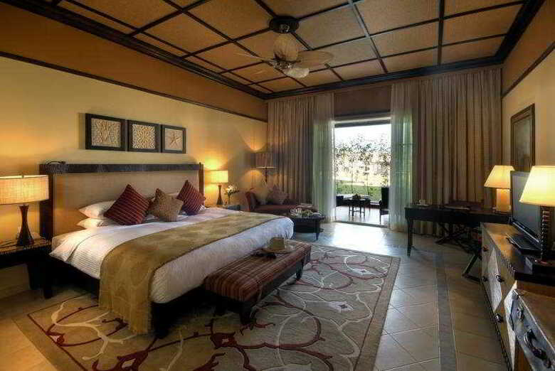 Hotel Desert Island Resort And Spa By Anantara