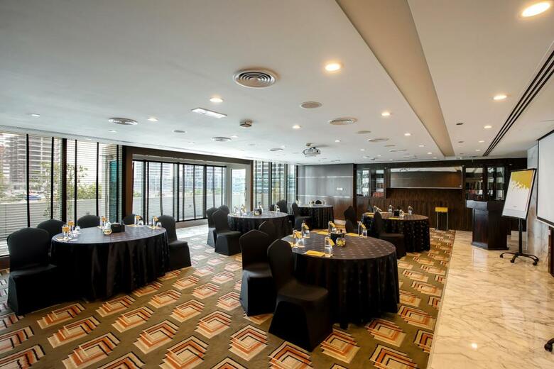 Hotel Voco - Bonnington Dubai By Ihg
