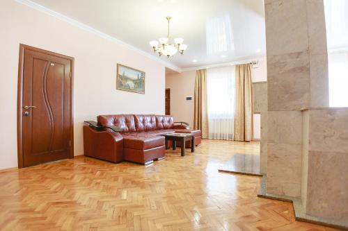 Hostal Talasso Guest House