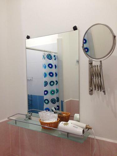 Albergue Economy Hotel Lira