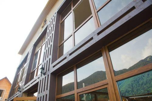 Hotel Na Polyane Guest House