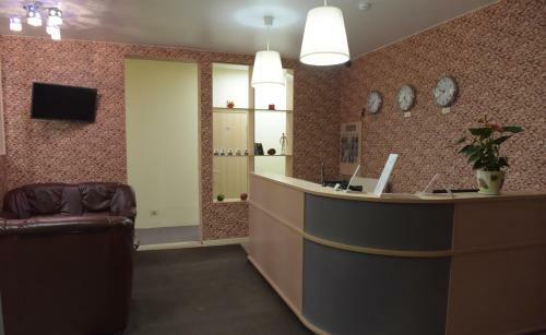 Lowcost Hotel Berison Parizhskoy Kommuny