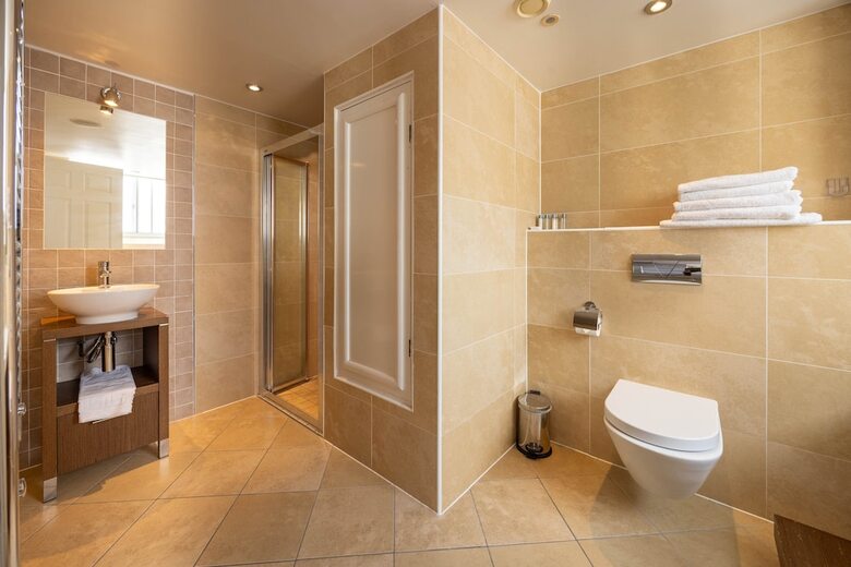 Cathedral Quarter Hotel(.)