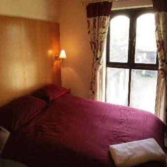 Coach House Hotel