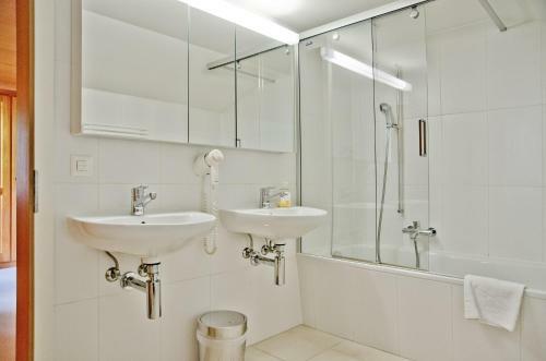 Chalet Lanni - Griwarent Ag