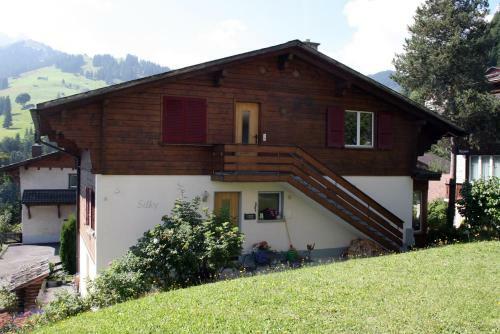 Chalet Silky