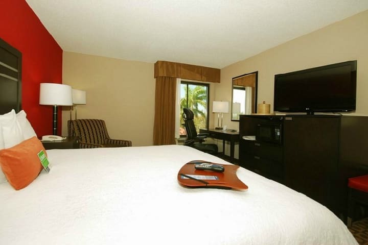 Hotel Hampton Inn Fort Myers Airport