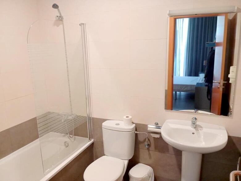 Aparthotel Apolo Suites Rentalmar