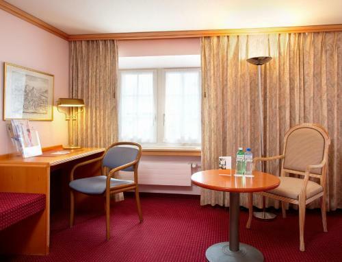 Thermal Hotels & Walliser Alpentherme Leukerbad