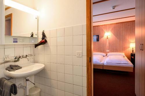 Jungfrau Lodge, Swiss Mountain Hotel