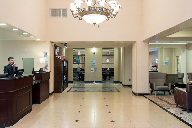 Hotel Holiday Inn Express And Suites Lax - Hawthorne