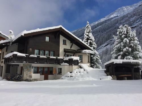 Apartamentos Chalet Sunstar