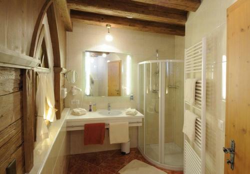 Hotel Camona & Apart Walserhof