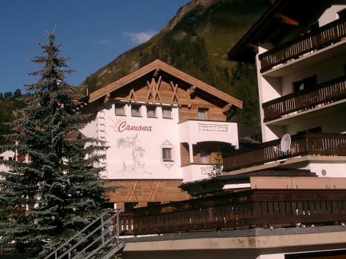 Hotel Camona & Apart Walserhof