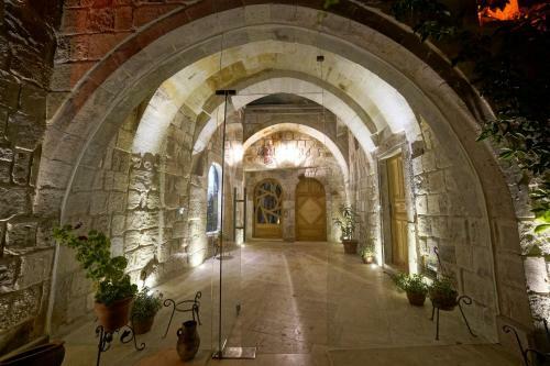 Panoramic Cave Hotel