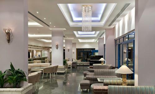 Sunrise Resort Hotel