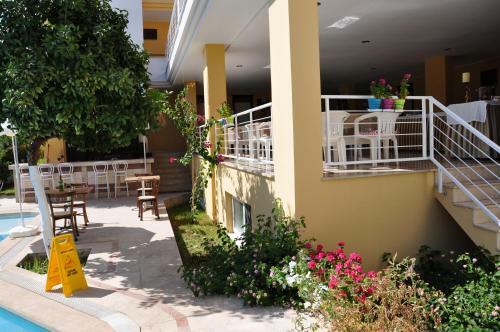 Tuncer Garden Hotel