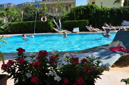Tuncer Garden Hotel