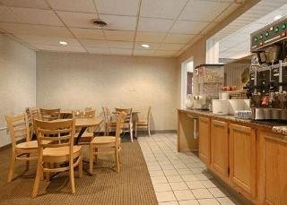 Hotel Rodeway Inn Conference Center