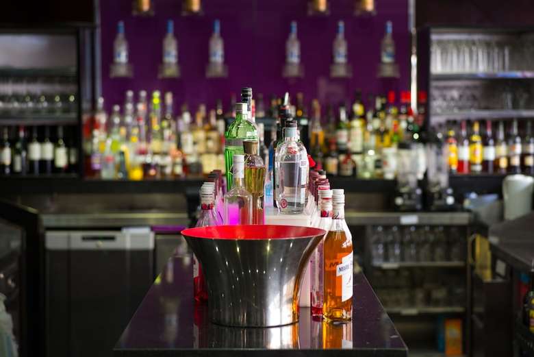 Hotel Lorne (i)
