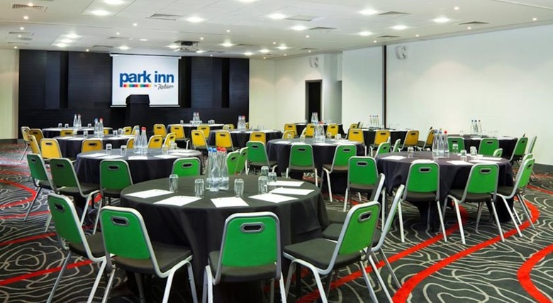 Hotel Park Inn Manchester Victoria