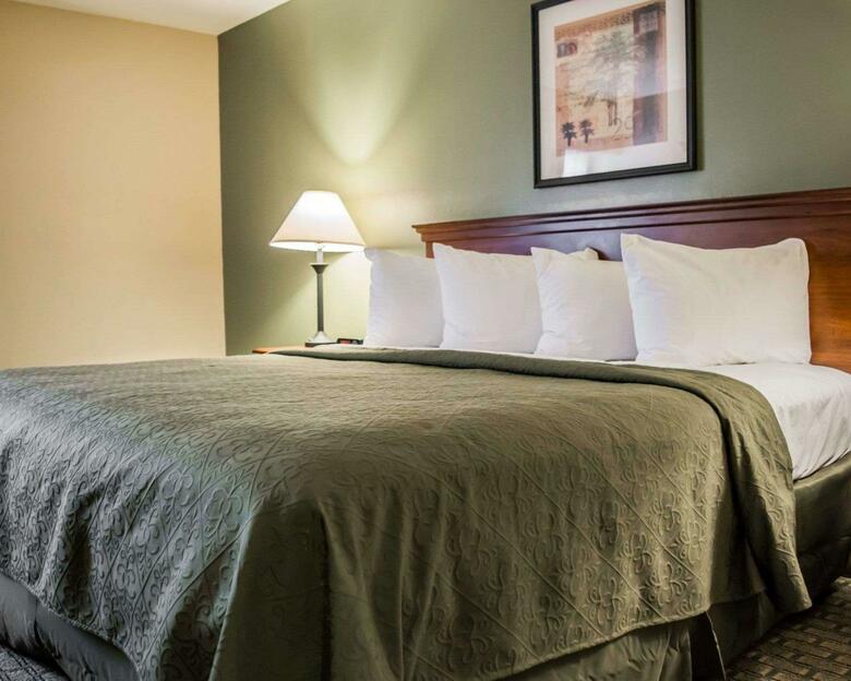 Hotel Quality Inn & Suites