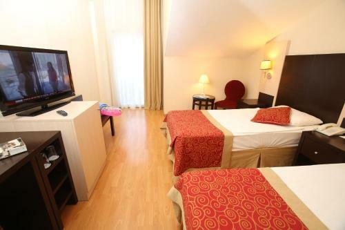 Hotel Garden Resort Bergamot