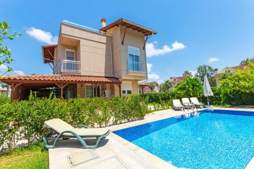 Paradise Town - Gordon Villa