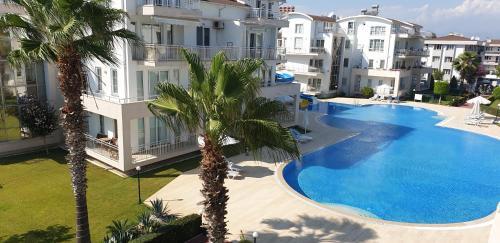 Nirvana Golf Apartment 3
