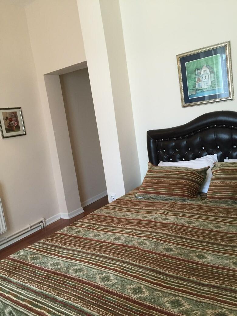 Nobel Hostel