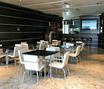 Dado Hotel International