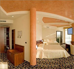 Dado Hotel International