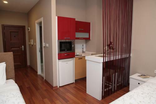 Expoist Hotel