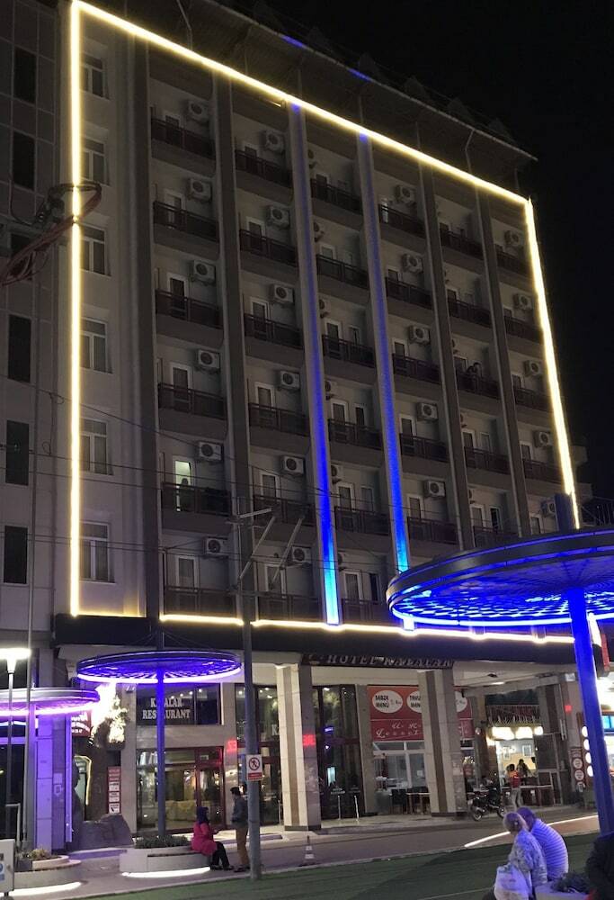 Kayalar Hotel